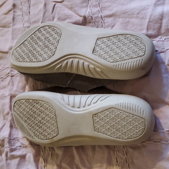 Men's 12 Brown Orthotic Slippers - Picture 2 of 2